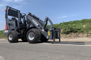 mini compact loader-g2