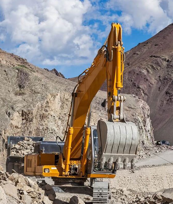 Heavy equipment rental services for construction